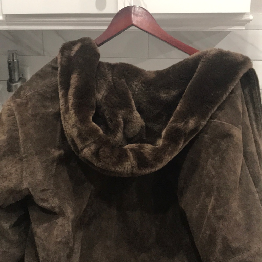 Jacket - Picture 4 of 5